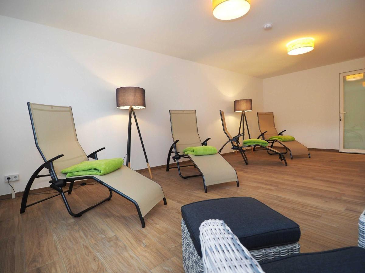 Terrassenwohnung "Kliffgarten" - Oase Am Haff Garz  Экстерьер фото